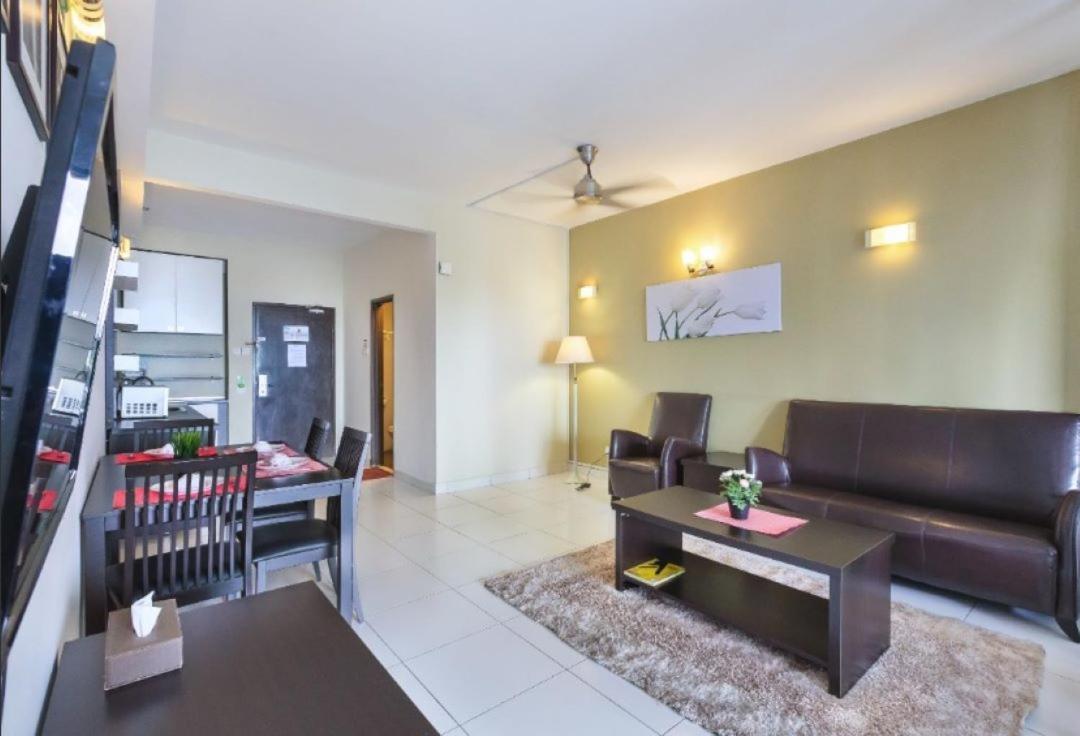 ג'והור בהרו Bayu Marina Residence 3 Mins Away Mid Valley Southkey מראה חיצוני תמונה