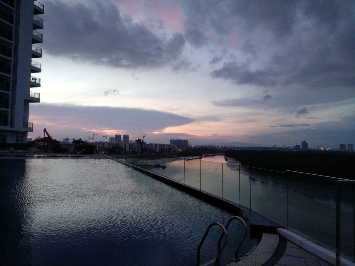 ג'והור בהרו Bayu Marina Residence 3 Mins Away Mid Valley Southkey מראה חיצוני תמונה