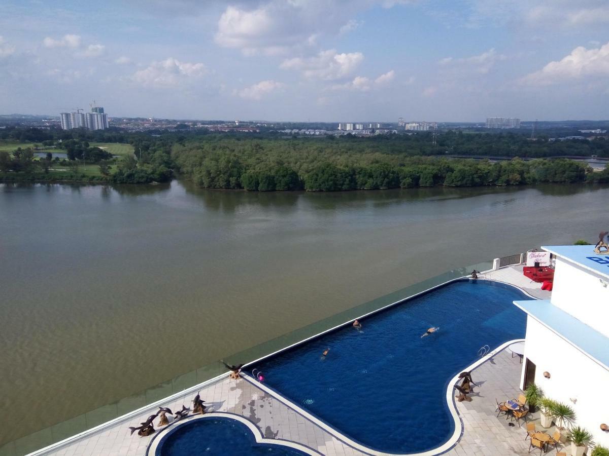ג'והור בהרו Bayu Marina Residence 3 Mins Away Mid Valley Southkey מראה חיצוני תמונה